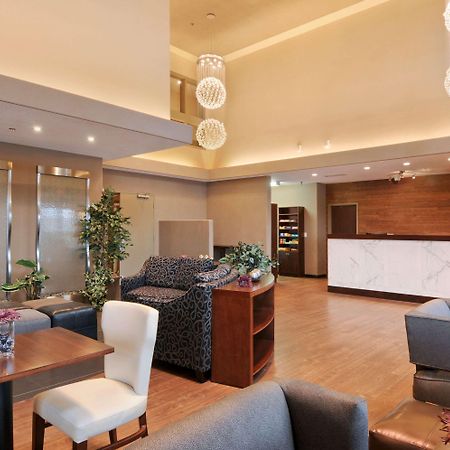 Days Inn By Wyndham Regina Airport West Εσωτερικό φωτογραφία