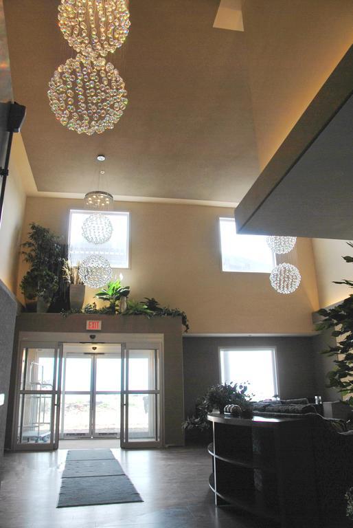 Days Inn By Wyndham Regina Airport West Εξωτερικό φωτογραφία