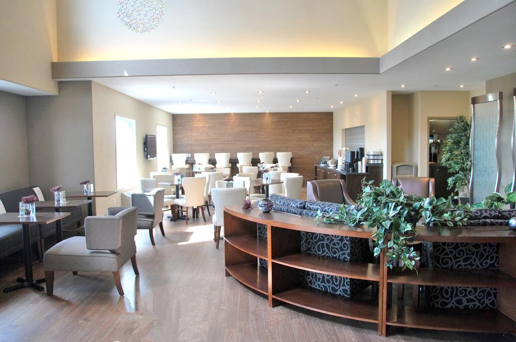 Days Inn By Wyndham Regina Airport West Εξωτερικό φωτογραφία